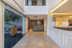 Η κουζίνα ή μικρή κουζίνα στο Echor Baris Resort Mussoorie