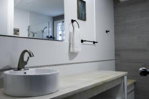 ラ・ロマーナにあるModern and quiet condo in La Romana DRのギャラリーの写真