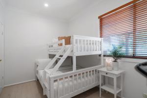 Postel nebo postele na pokoji v ubytování Yasar farm stay Marshall view