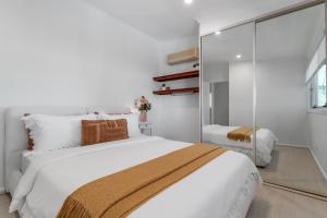 Postel nebo postele na pokoji v ubytování Yasar farm stay Marshall view