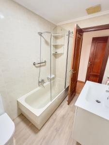 Koupelna v ubytování Apartamento Playa Panadeira Sanxenxo