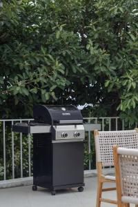 Gril dostupný pro hosty v aparthotelu