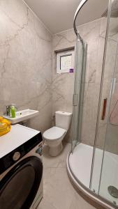 Kúpeľňa v ubytovaní Wellness House Prague Pohádkový Ráj