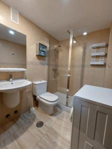 Koupelna v ubytování Apartamentos Tesy