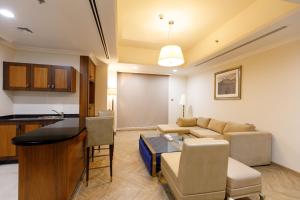 Cucina o angolo cottura di Seven Seas Hotel