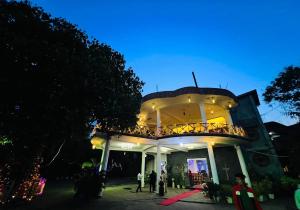 Gallery image of Gemini Royal Mount Resort in Welimada
