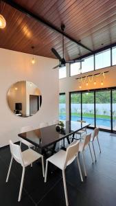 Φωτογραφία από το άλμπουμ του Villa Vitrum Alibag σε Alibag