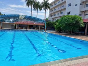 Swimmingpoolen hos eller tæt på KP Hotel Udonthani