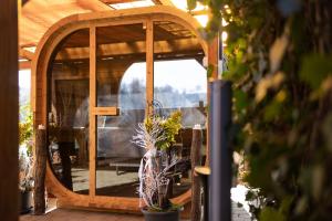 Balkón nebo terasa v ubytování Weingarten & Appartement Auszeit with private Spa