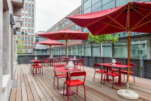 ห้องอาหารหรือที่รับประทานอาหารของ IntercityHotel Dortmund
