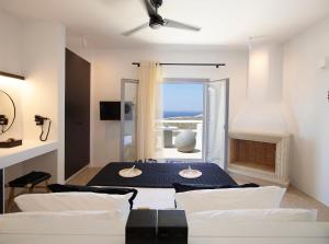 Katil atau katil-katil dalam bilik di Absolute Paradise Santorini