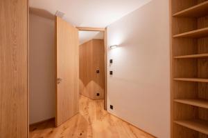Fotografie z fotogalerie ubytování Apartment Mira Lej v destinaci St. Moritz