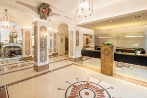 Lobbyn eller receptionsområdet på Classic Hotel Meranerhof