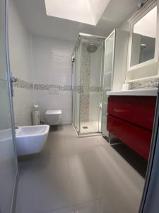 Kúpeľňa v ubytovaní Bungalow frente al mar - Sun Club Playa del Aguila