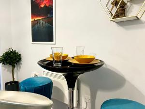Last-Minute Secure l Reserve Now l Sleeps Up to 3 l 262 Bradford Street , Birmingham l Cozy City Centre Stay l JVT Short Lets的酒水