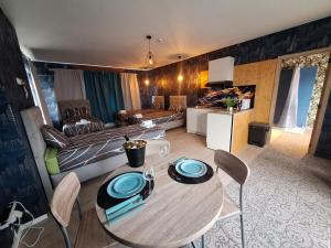 Waregem Hotel A 주방 또는 간이 주방