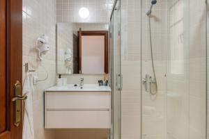 Kúpeľňa v ubytovaní Precioso Apartamento En Lanzarote + 24 fotografií