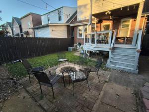 Gallery image of 2 story nice home with character in Saint Louis