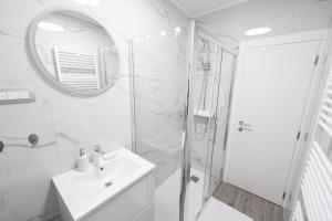 Koupelna v ubytování Apartman Lana + 30 fotografií