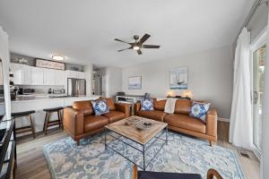 Nhà bếp/bếp nhỏ tại Carolina Breeze Carolina Beach Condo