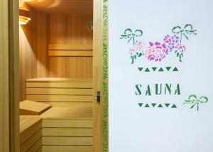 Mynd úr myndasafni af Chalet La Felce í Carisolo