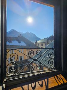 Nespecifikovaný výhled na hory nebo výhled na hory při pohledu z apartmánu