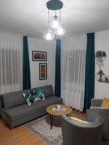 Posedenie v ubytovaní Apartment Petra i Nikola