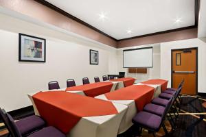 Konferenční prostory v ubytování Best Western PLUS Rockwall Inn & Suites