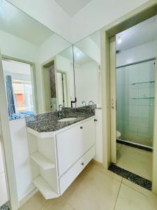 Un baño de Casa brisa do mar 5 fotos más