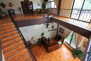 Khu vực ghế ngồi tại Plaza Magdalena Hotel