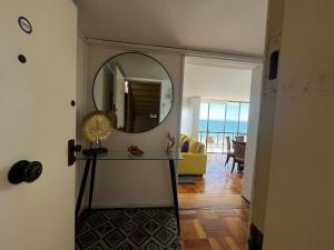Gallery image of Disfruta la tranquilidad frente al mar in Viña del Mar +10 photos