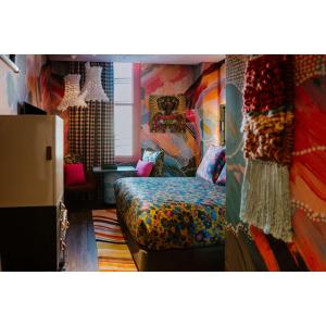 The Motley Hotel Richmond, Tapestry Collection by Hilton的休息区