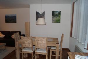 A seating area at Haus Huber