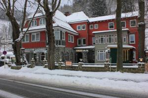 Hotel Rathaus v zimě