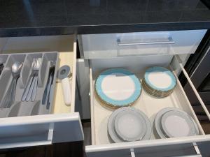 Afbeelding uit fotogalerij van DOWNTOWN AmazingView 2BD2BA FreeParking in Vancouver