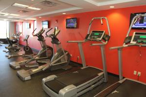 The fitness centre and/or fitness facilities at Pier House 60 Clearwater Beach Marina Hotel