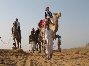 Hosté ubytování Pushkar Adventure Desert Camp