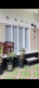 Posezení v ubytování narayuka house