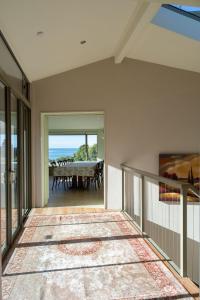 Balkón nebo terasa v ubytování Elevated Views Little Kaiteriteri 3 bedrooms