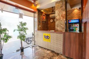 Fotografie z fotogalerie ubytování FabExpress Super 7 Inn - Nr Rabale Station v Bombaji