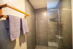 Ένα μπάνιο στο Roundabout +36 φωτογραφίες