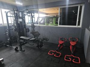 Fitness centrum a/nebo fitness zařízení v ubytování Denver Elysium Apartments and Residences