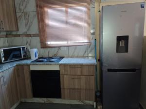 Φωτογραφία από το άλμπουμ του Sheeroh's Place σε Burgersfort