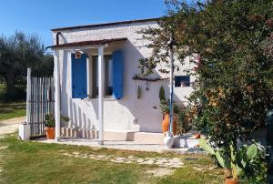 The building in which the country house is located