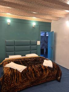 Gallery image of ApriQuince Lodge in Tangmarg