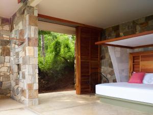 Cocolia Hotel客房内的一张或多张床位