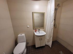 Bilik mandi di Viva Nord Hotel
