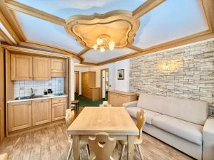Istumisnurk majutusasutuses B&B Cèsa Planber Mountain View BIKE FRIENDLY