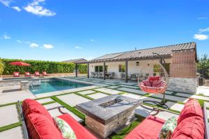 Bassein majutusasutuses Gameroom, Pool, Spa, Firepit by MariamsBnb või selle lähedal