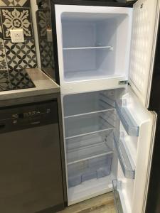 Η κουζίνα ή μικρή κουζίνα στο 2 pièces 25m2 1er G
